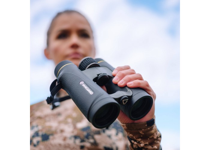 Бінокль Vanguard Endeavor ED IV 10x42 WP (Endeavor ED IV 1042)