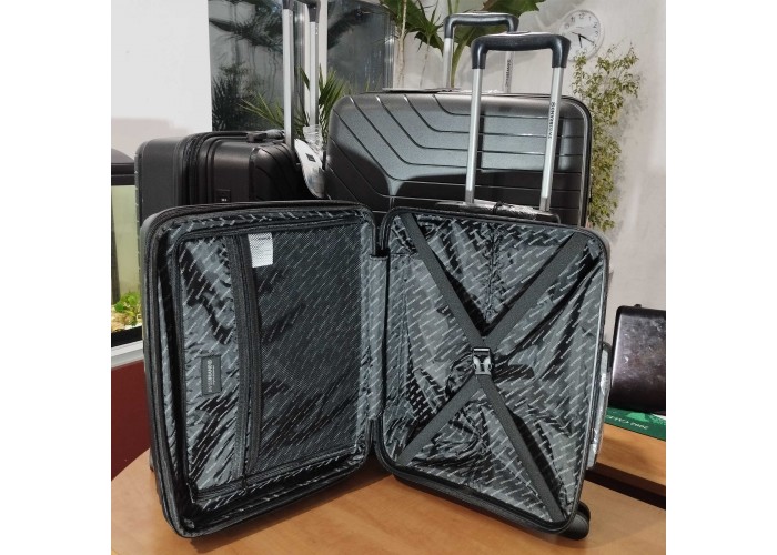 Валіза Swissbrand Eden (L) Black (SWB_LHEDE001L)