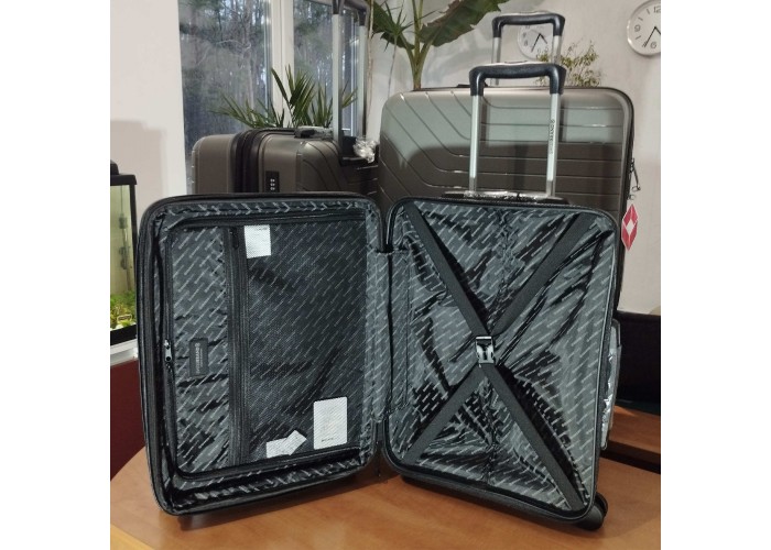 Валіза Swissbrand Eden (L) Charcoal (SWB_LHEDE174L)