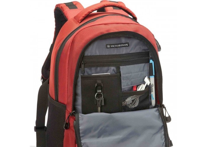 Рюкзак Victorinox VX SPORT, Cadet 20 л  червоний (Vt311050.03)