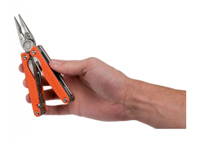 Мультиінструмент Leatherman CHARGE PLUS ORANGE, синтетичний чохол, карт. кор., метрич. біти