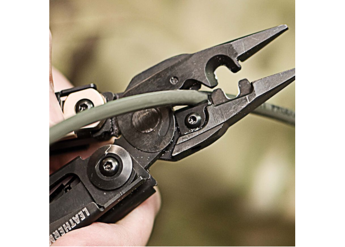 Мультиінструмент Leatherman Mut Black, чохол Molle (олива), картонна коробка