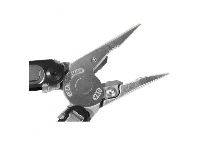 Мультиінструмент Leatherman ARC, нейлоновий чохол, біти