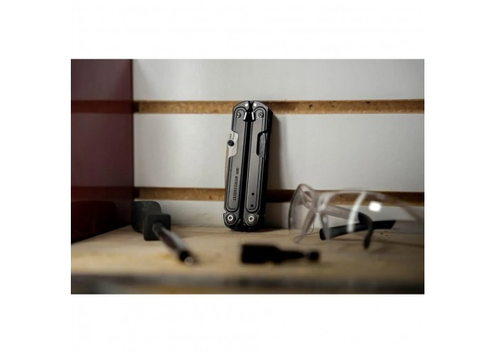 Мультиінструмент Leatherman ARC Obsidian Limited, шкіряний чохол, біти