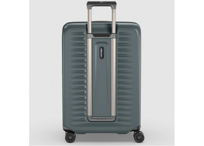 Валіза Victorinox AIROX Advanced Storm Середня