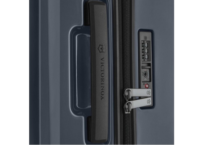 Валіза Victorinox Travel AIROX/Dark Blue L Велика