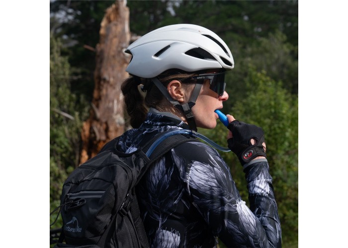 Рюкзак для велоспорту Naturehike CNK2300BB011, чорний