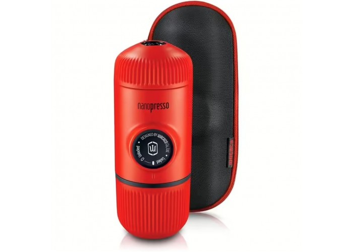 Портативна еспресо-кавоварка Wacaco Nanopresso червона з чохлом